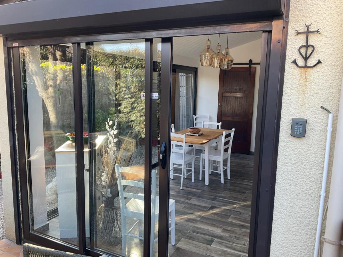 Location Maison De Vacances A Sainte-Marie-Plage エクステリア 写真