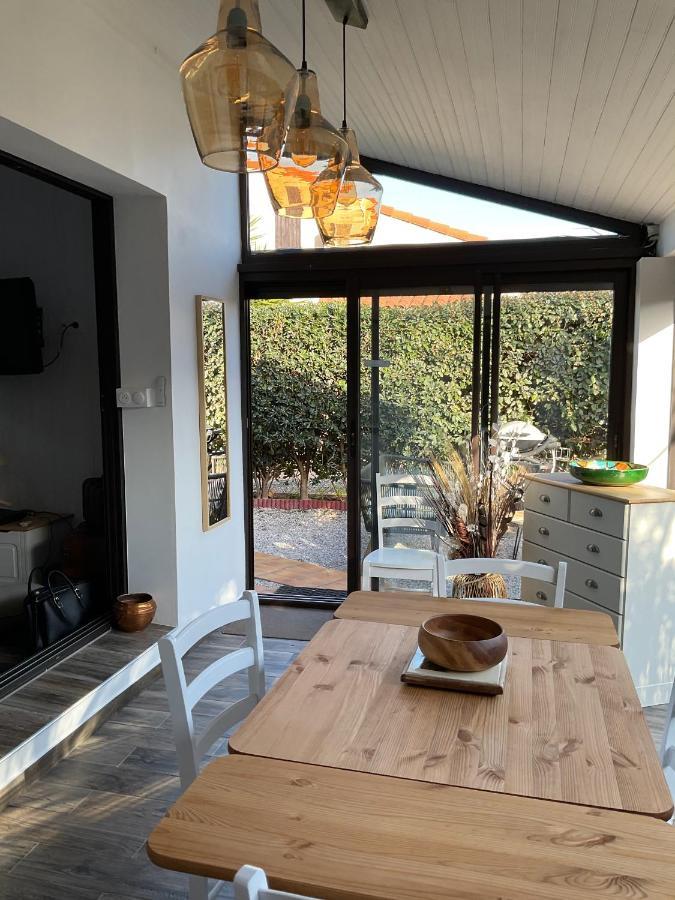 Location Maison De Vacances A Sainte-Marie-Plage エクステリア 写真